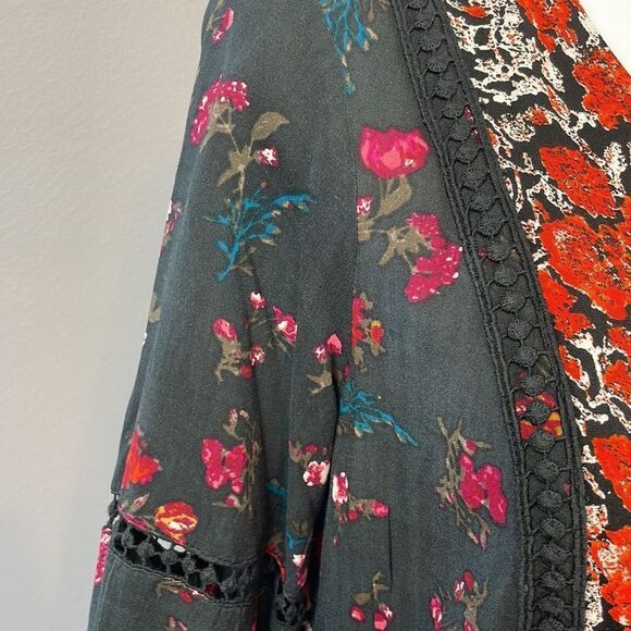 Caffe Marrakesh Orange and Dark Grey Multi Floral Tunic Blouse. Size Small - Picture 7 of 12